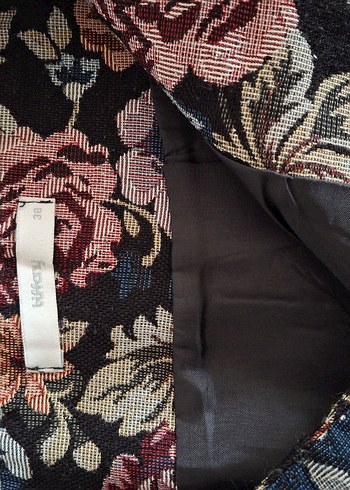 Çiçek Desenli Bohem Düğmeli Midi Etek - Görsel 2