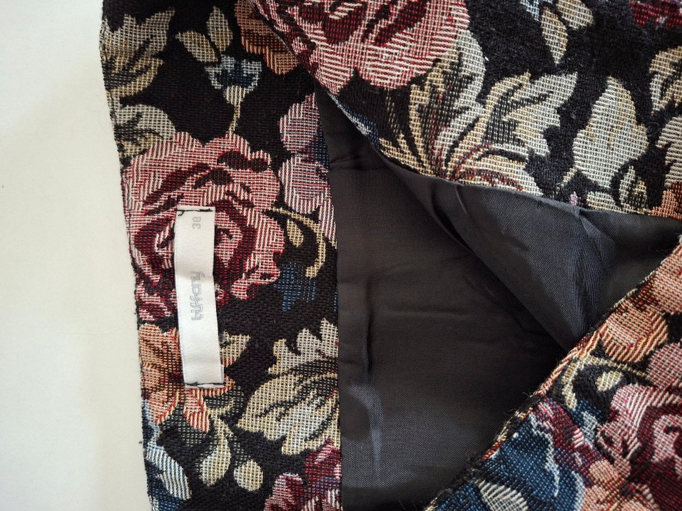 Çiçek Desenli Bohem Düğmeli Midi Etek - Görsel 2