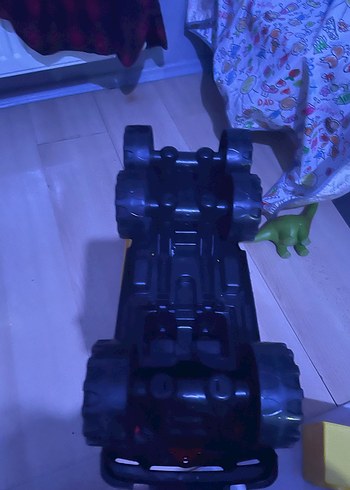 Renkli Kırmızı Oyuncak Kamyon - Görsel 4