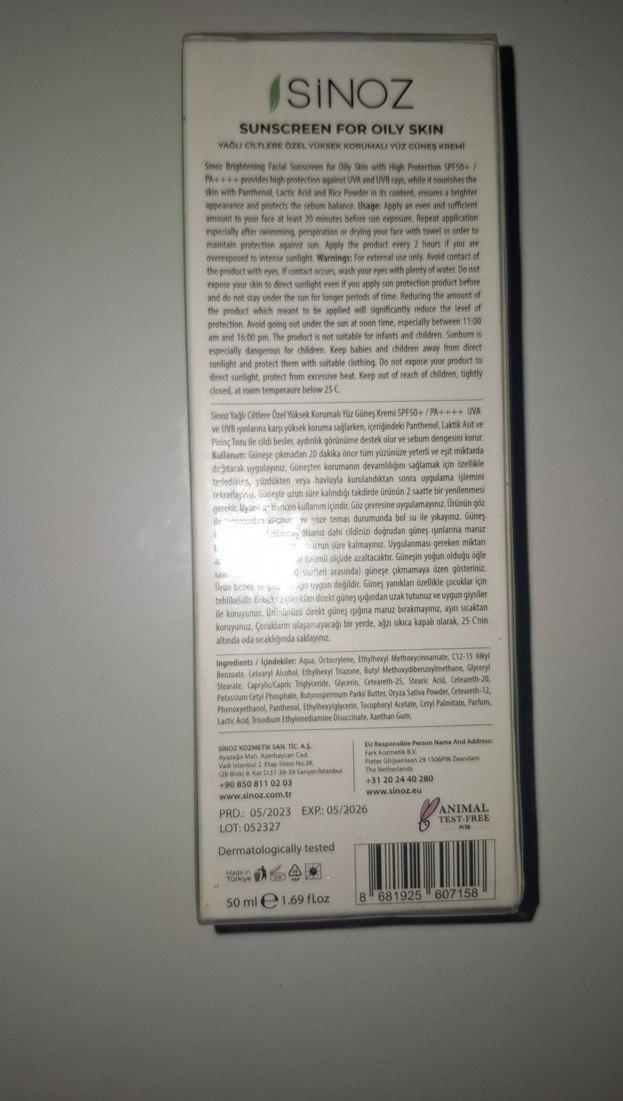 Sinoz Yağlı Ciltler için SPF50 Güneş Kremi - Görsel 4