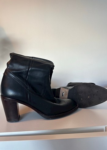 İtalyan Hakiki Deri Kadın Siyah Çizme - Görsel 3