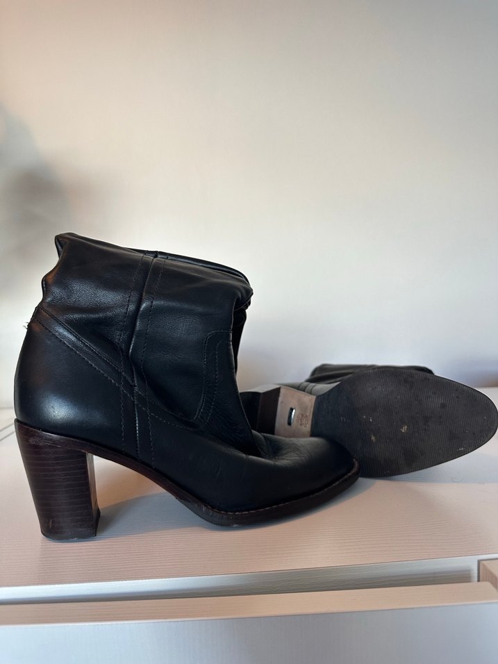 İtalyan Hakiki Deri Kadın Siyah Çizme - Görsel 3