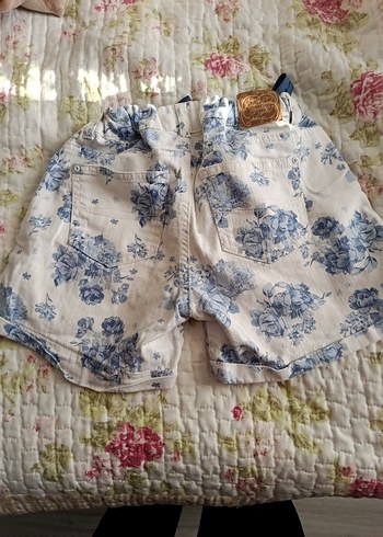 Bohem Çiçek Desenli Pamuklu Kız Şortu - Görsel 4