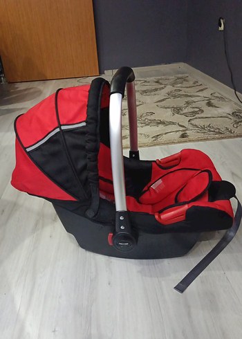 Kırmızı Bebek Oto Koltuğu - Görsel 4