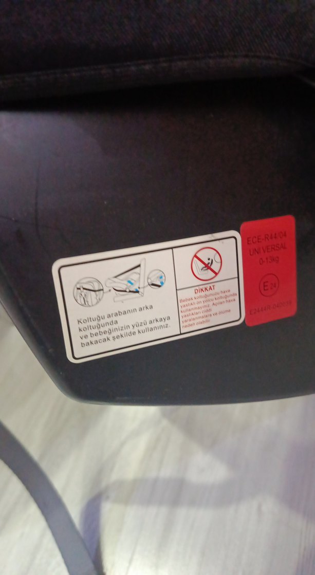 Kırmızı Bebek Oto Koltuğu - Görsel 5