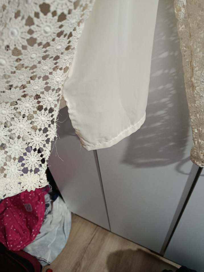 Dantel Detaylı Beyaz Bohem Uzun Kollu Bluz - Görsel 4