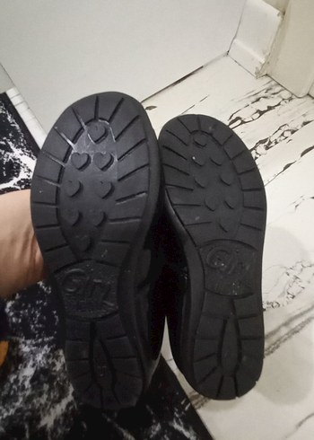 Kız Çocuk Siyah Tokalı Babet Ayakkabı - Görsel 4