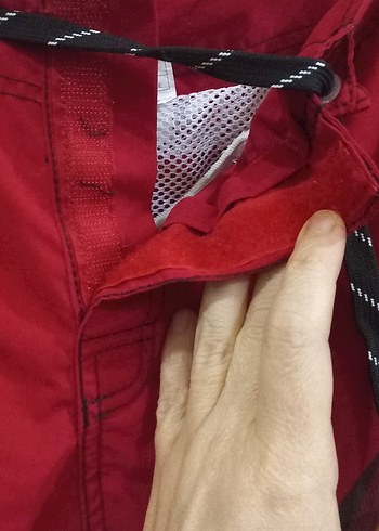 Kırmızı Bağcıklı Erkek Deniz Şortu - Görsel 4