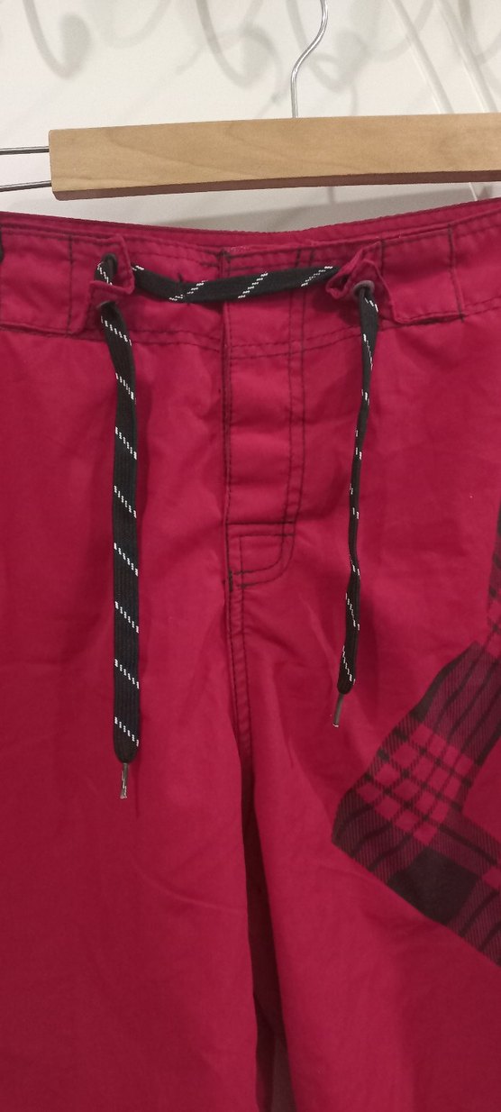 Kırmızı Bağcıklı Erkek Deniz Şortu - Görsel 3