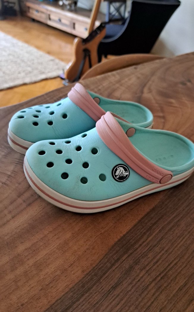 Tokalı Turkuaz Kız Terliği - Görsel 2