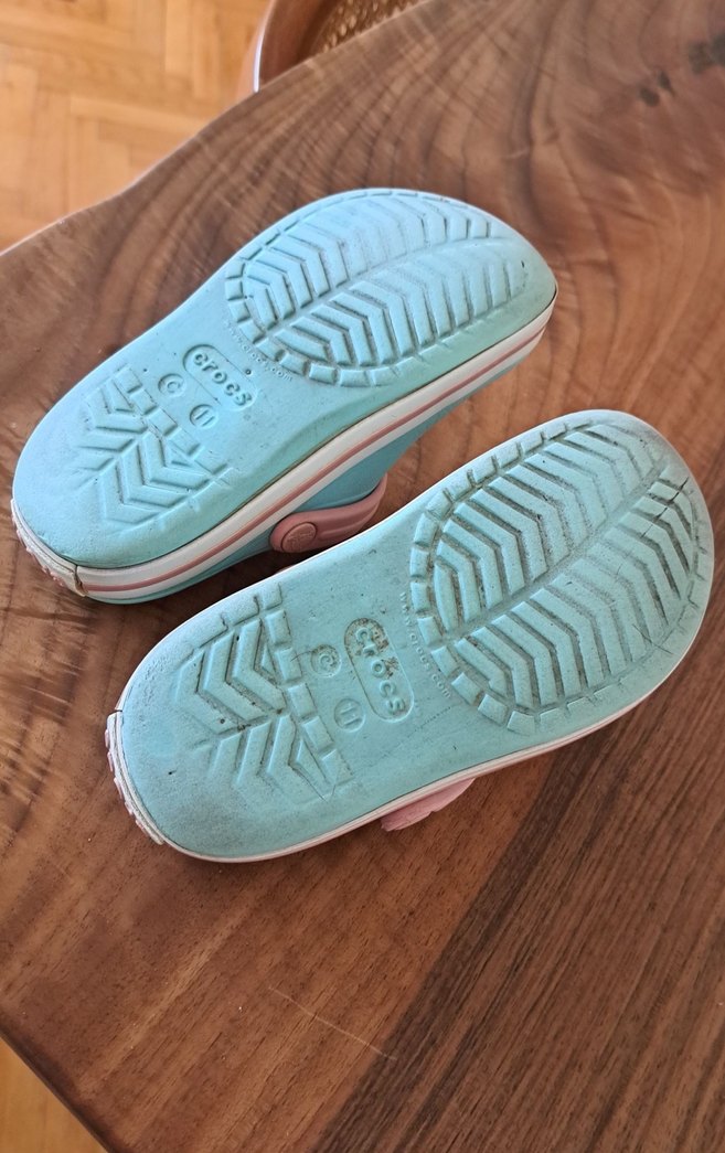 Tokalı Turkuaz Kız Terliği - Görsel 4