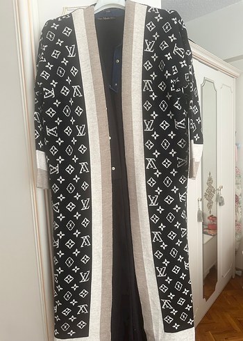 Uzun Kesim V Yaka Desenli Kadın Hırka kadın uzun hırka - Görsel 3