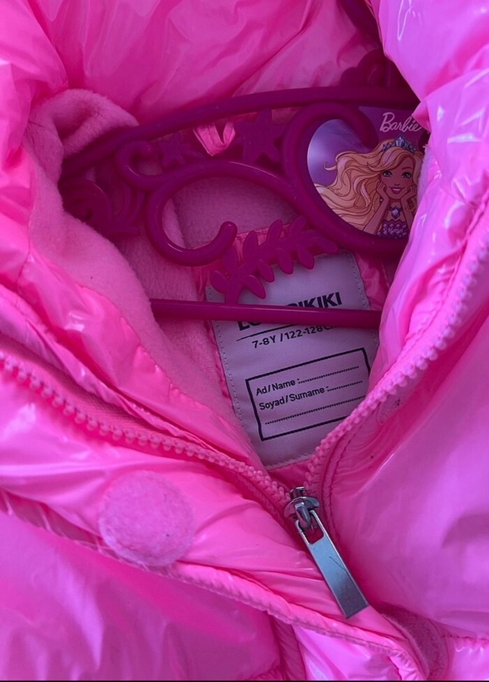 Kız Çocuk Pembe Parlak Kapüşonlu Mont - Görsel 3