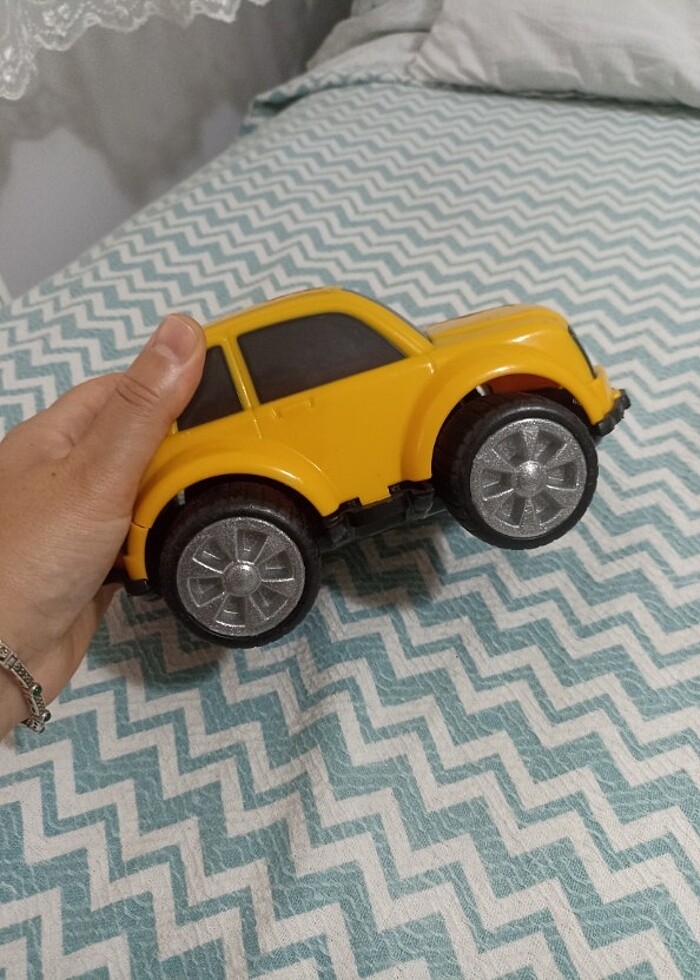Oyuncak Araba - Görsel 3