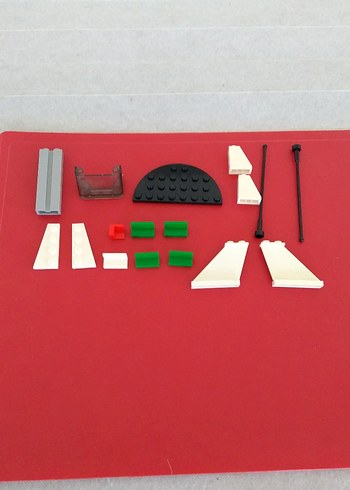 Kırmızı Temalı Lego Parçaları Seti