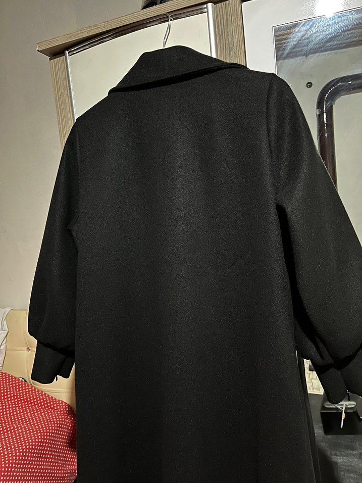 Düğmeli Siyah Kadın Uzun Kaşe Kaban - Görsel 3