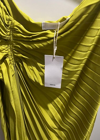 Sarı piliseli etek - Görsel 4