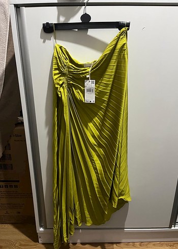 Sarı piliseli etek - Görsel 2