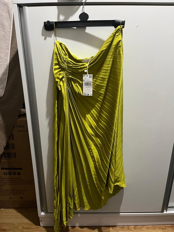 Sarı piliseli etek - Görsel 2