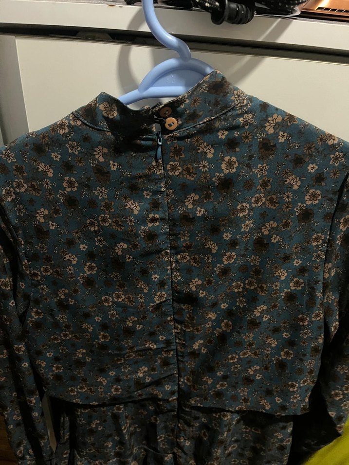 koyu yeşil çiçekli şifon elbise - Görsel 3