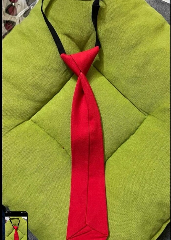 Kırmızı kravat  - Görsel 4