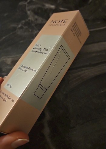 Note 3in1 Işıltılı Nemlendirici BB Krem SPF50 - Görsel 3
