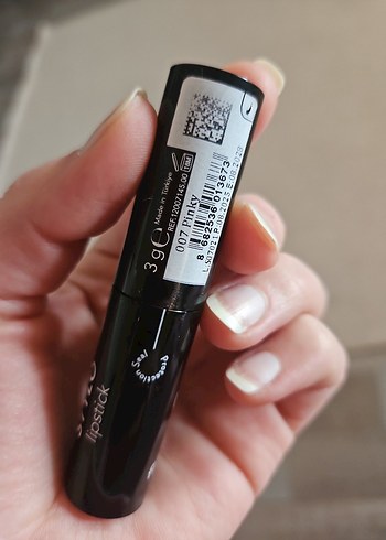 Nemlendirici Ruj 007 - Görsel 3