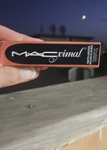 MAC Mat Siyah Ruj