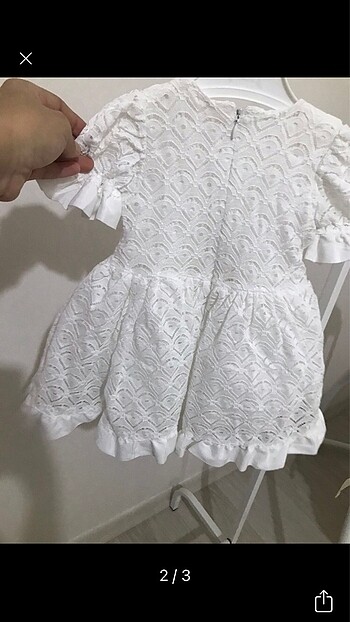 LC Waikiki Kız bebek beyaz elbise