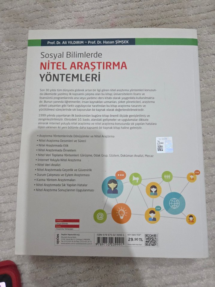 Sosyal Bilimlerde Nitel Araştırma Yöntemleri Kitabı - Görsel 3