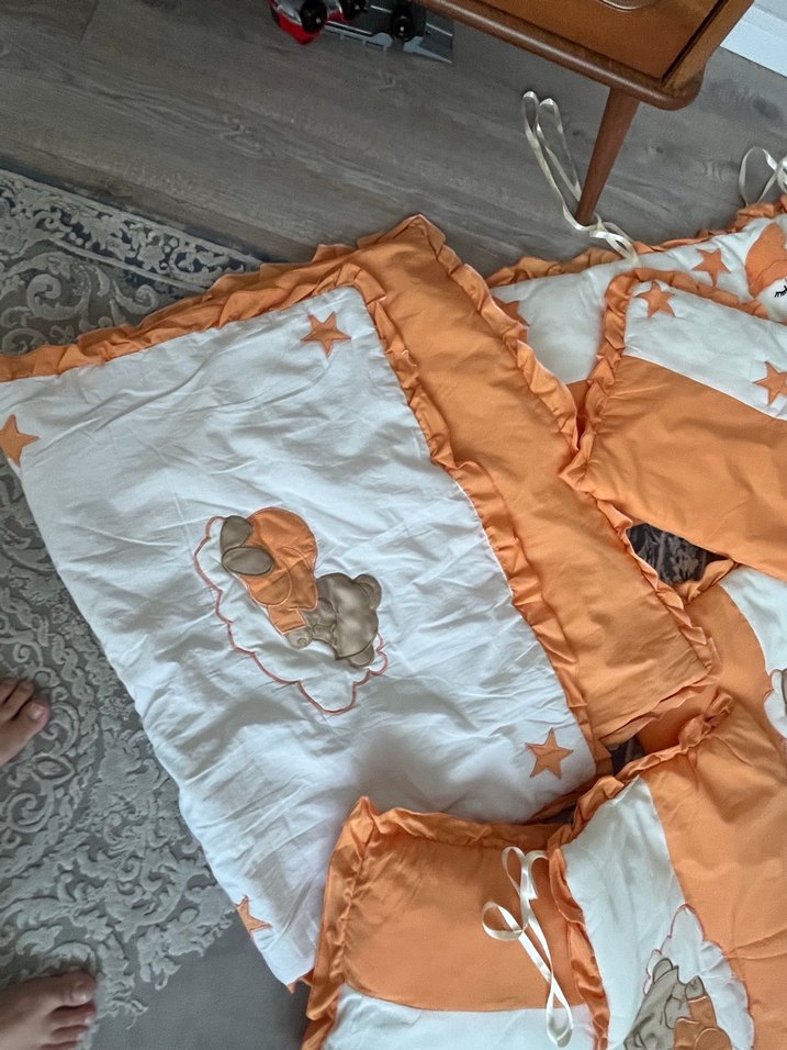 Turuncu Nakışlı Bebek Uyku Seti - Görsel 2
