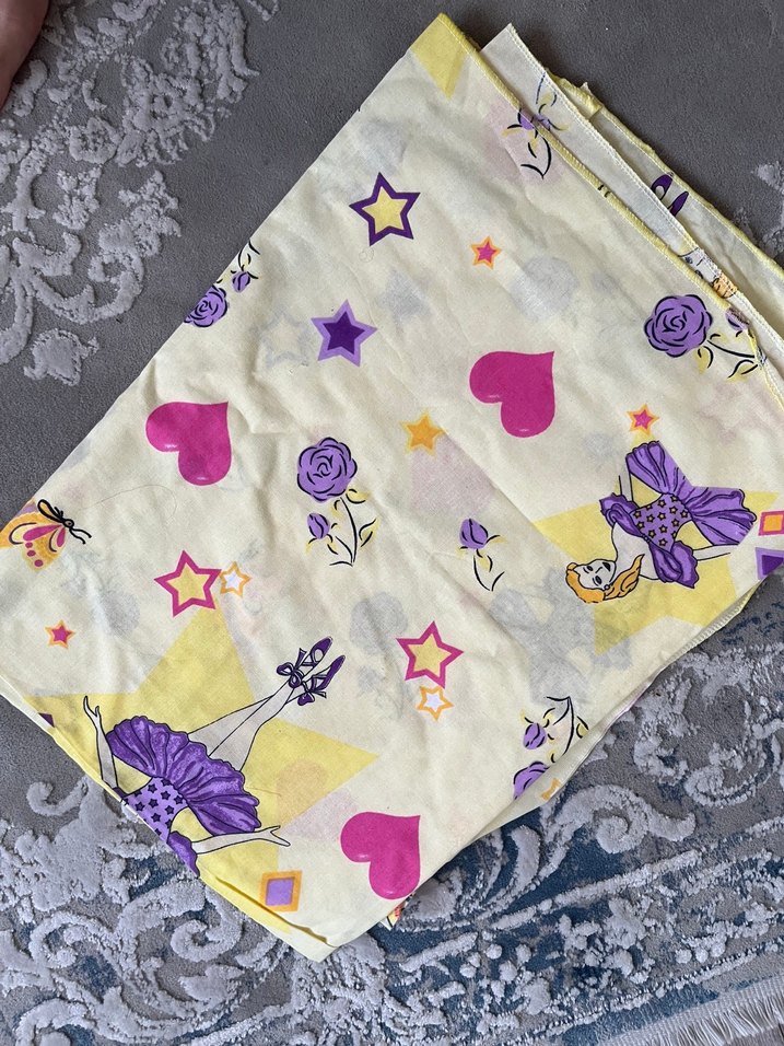 Çiçek Desenli Çok Renkli Çocuk Uyku Minderi - Görsel 4