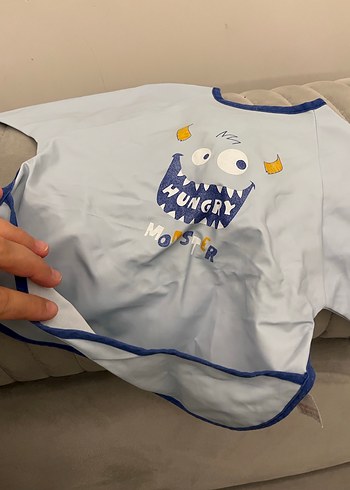 Mavi Gri Baskılı Bebek Önlüğü - Görsel 2