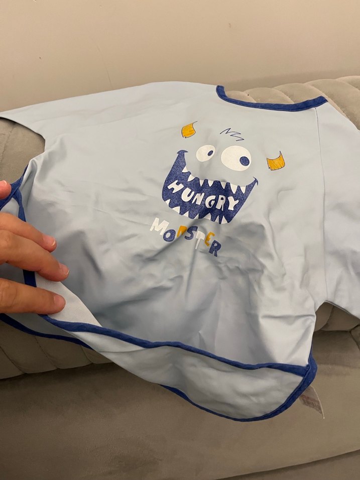 Mavi Gri Baskılı Bebek Önlüğü - Görsel 2