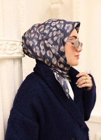  Beden SİLKHOME TİVİL İPEK EŞARPLAR