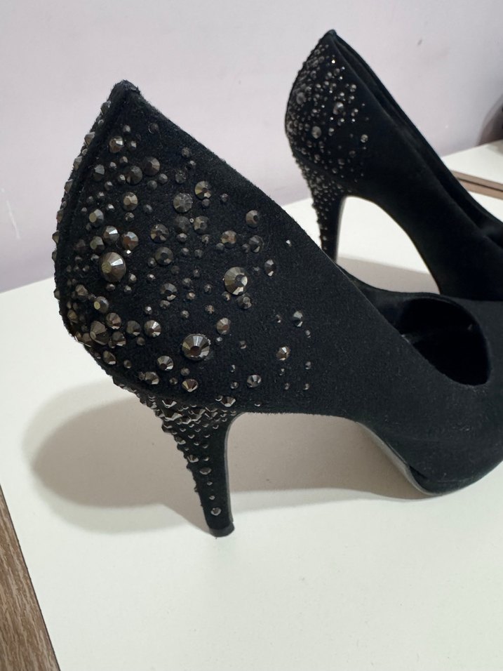 Siyah Taşlı Yüksek Topuklu Kadın Ayakkabı - Görsel 4