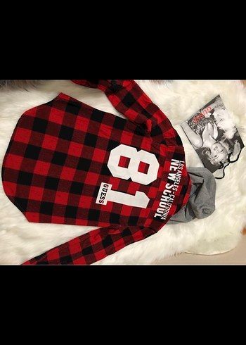 Guess Kapüşonlu Kırmızı Ekose Oduncu Çocuk Gömlek - Görsel 2
