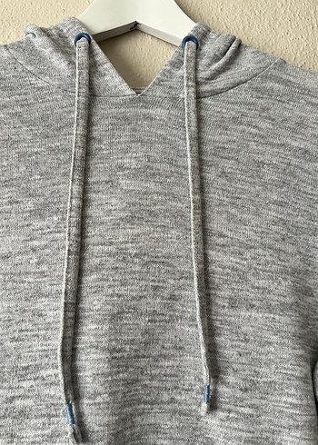 Gri Kadın Kapüşonlu Uzun Kollu Sweatshirt - Görsel 4