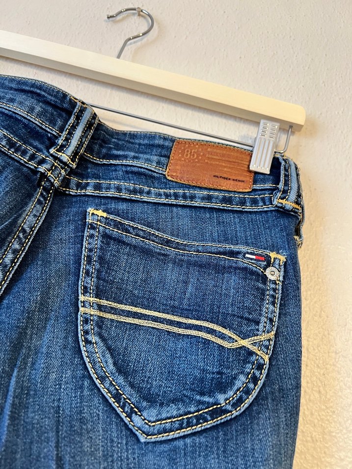 Tommy Hilfiger Kadın Denim Kemerli Skinny Jean - Görsel 2