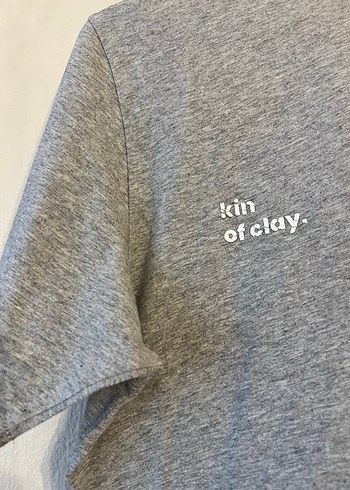 Gri Mini Kadın Tişört - Görsel 3