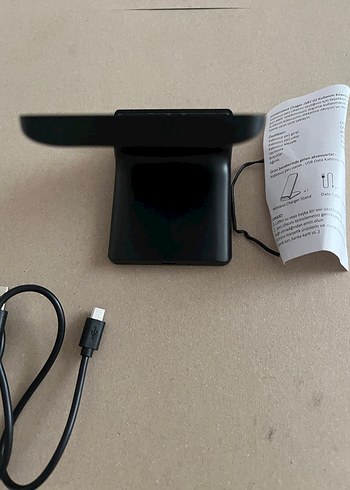 Siyah Hızlı Şarj Kablosuz Telefon Şarj Cihazı - Görsel 6