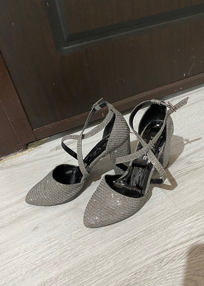 Topuklu Ayakkabı - Görsel 2