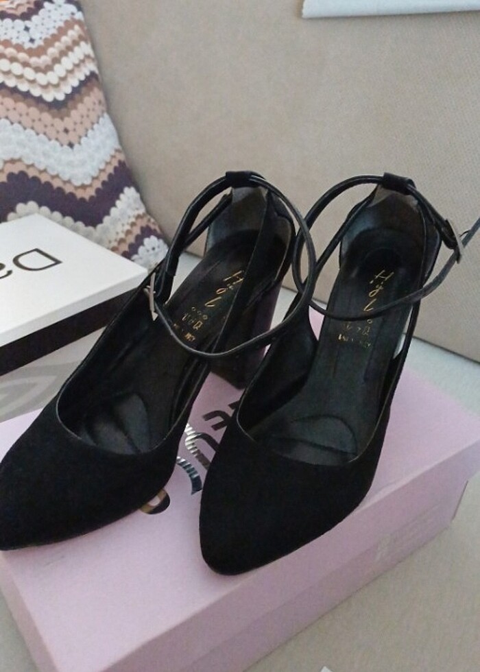 Topuklu ayakkabı - Görsel 5