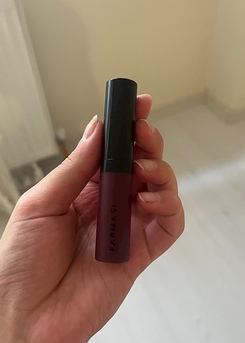 Farmasi çantalı Makyaj Seti - Görsel 3