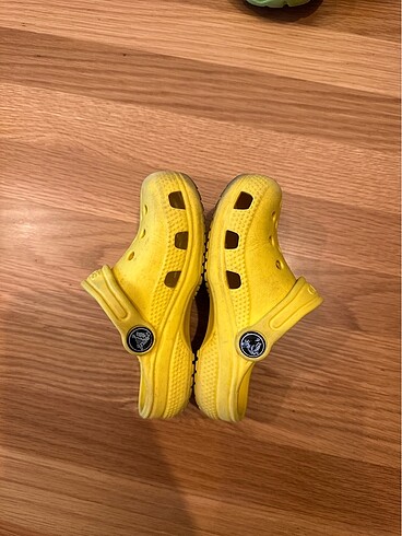 24 Beden Çocuk crocs