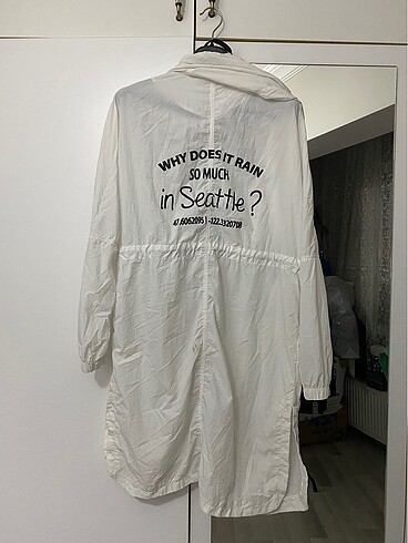 Bershka Bershka yağmurluk