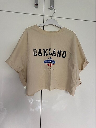 crop tshirt