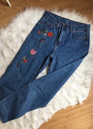 Çiçekli mom jean
