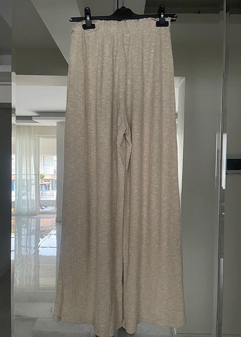 Zara Yumuş Pantalon