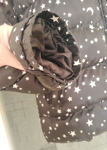 Kız Çocuk Siyah Yıldız Desenli mont - Görsel 4